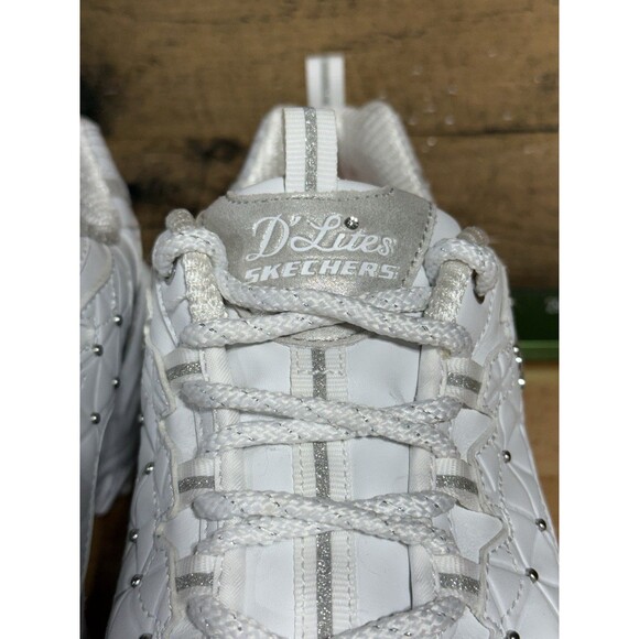 RARE Bedazzle SKECHERS Women's D'Lites Lightweight Memory Foam Sneakers 11 White - Picture 10 of 10